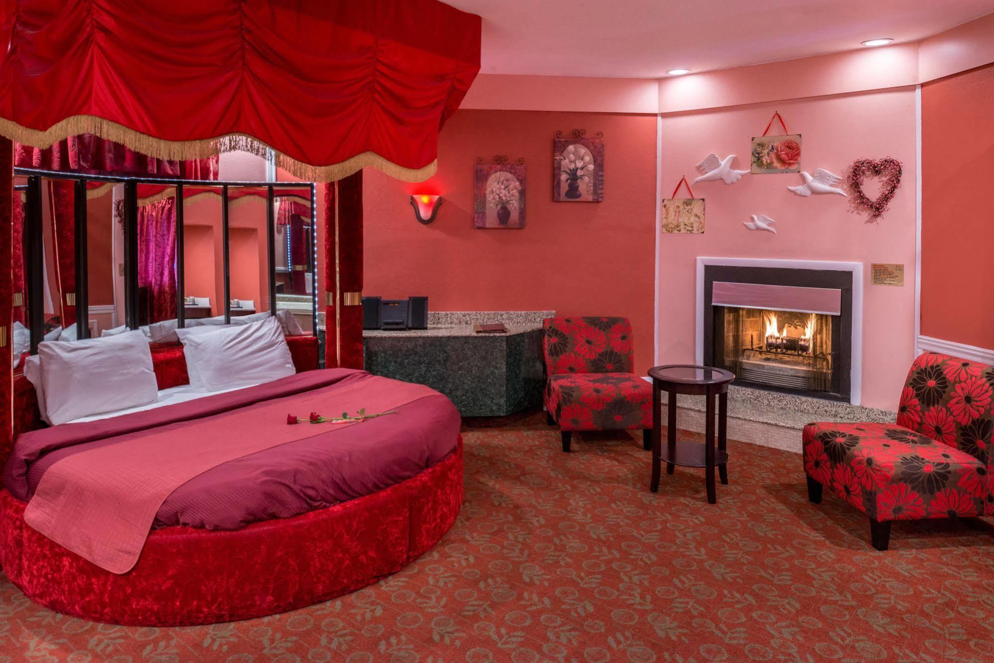 Inn Of The Dove Romantic Luxury & Business Suites Бенсалем Экстерьер фото