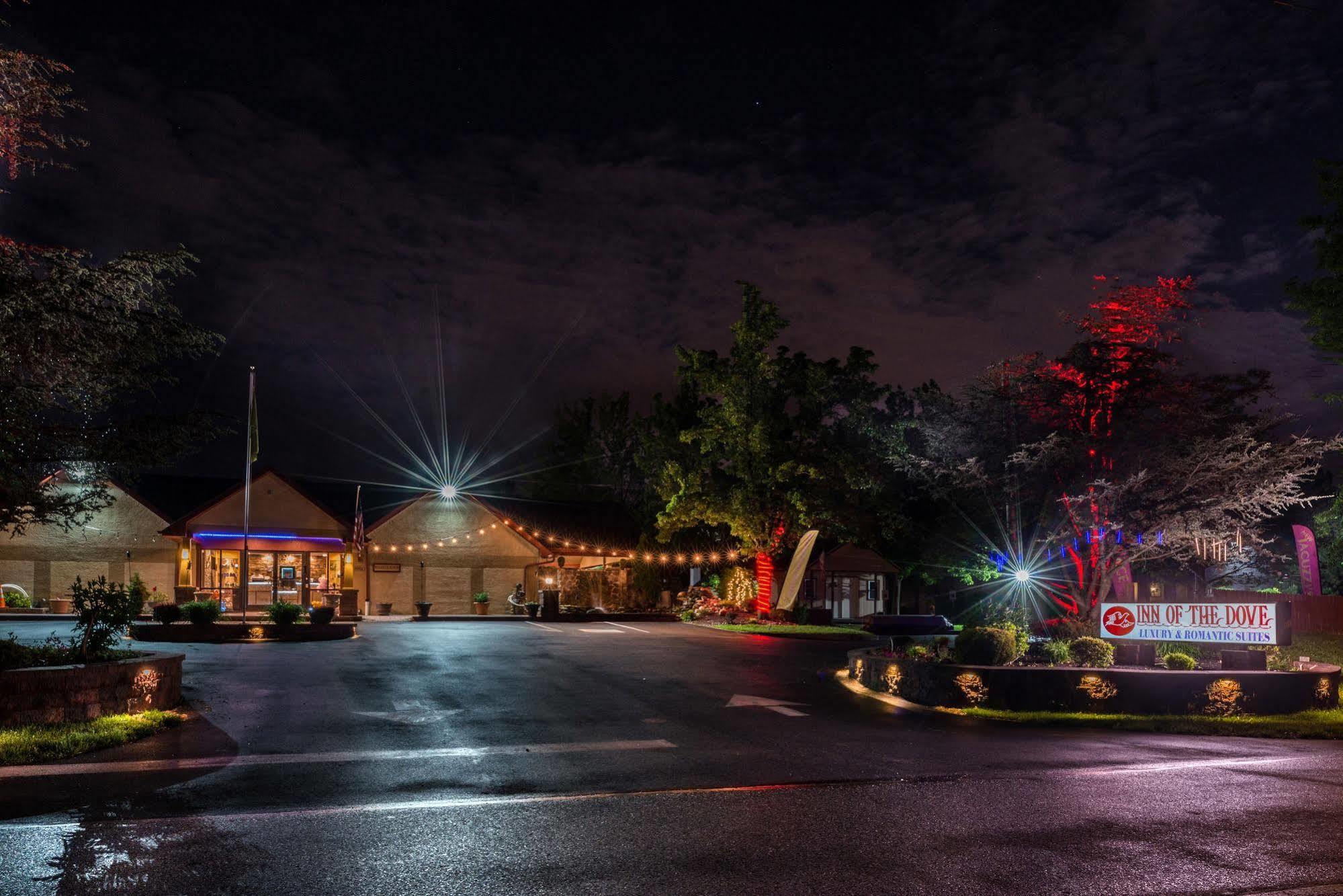 Inn Of The Dove Romantic Luxury & Business Suites Бенсалем Экстерьер фото