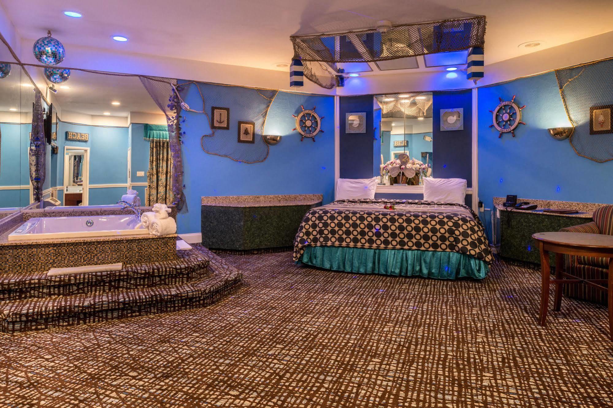Inn Of The Dove Romantic Luxury & Business Suites Бенсалем Экстерьер фото